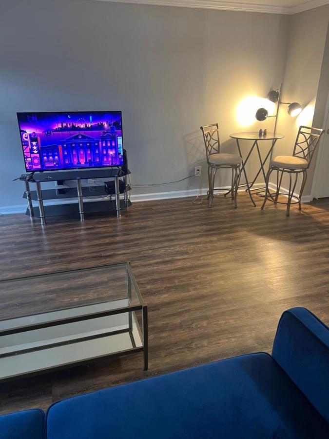 Indigo Downtownwalkable Kingbed Apartment Raleigh Exterior photo